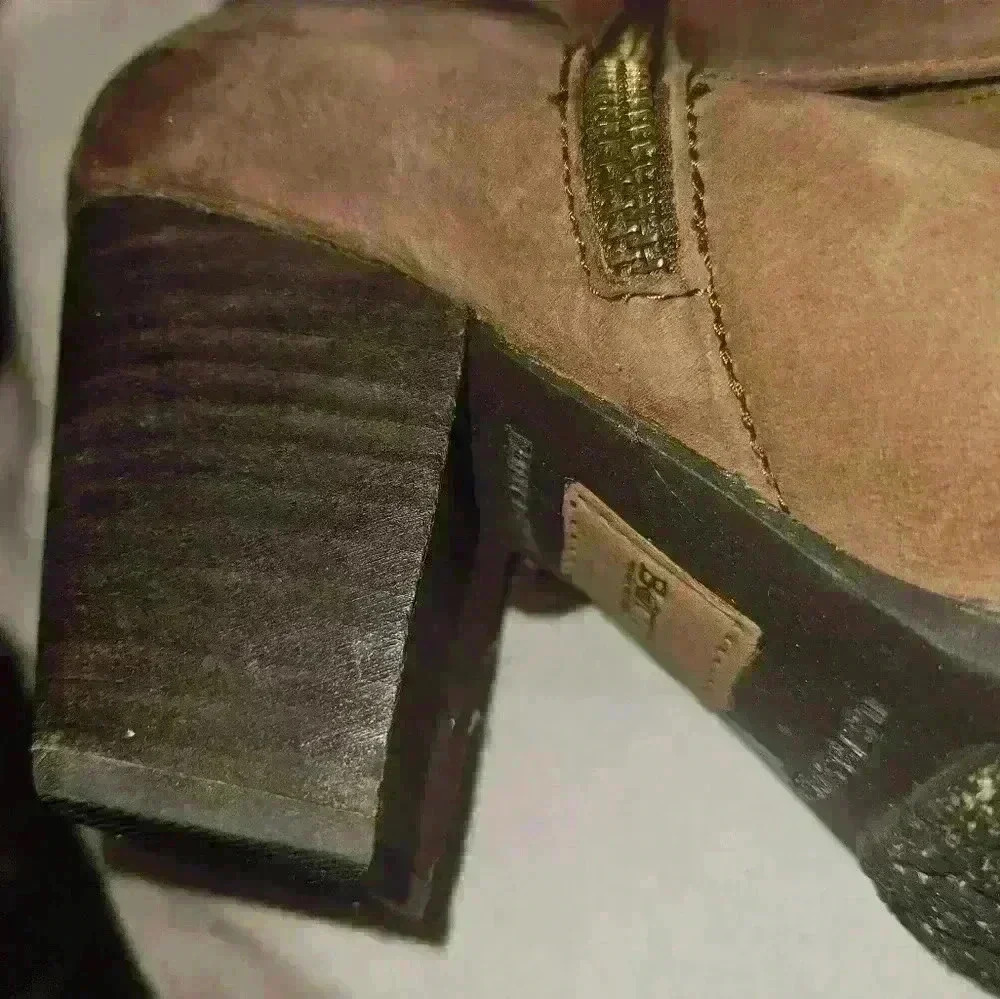 Born Womans Light Brown Mid-Calf Boot Size 10 - Picture 12 of 13